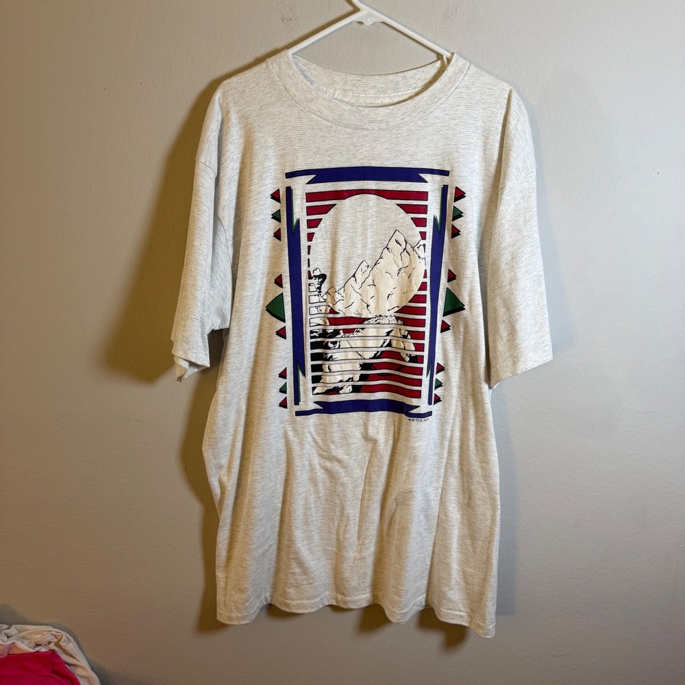 Vintage 1993 TC Inc Southwestern Mountain Graphic T-Shirt Mens XL Ash Grey 90s